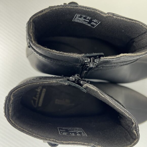Clarks Artisan Leyden Summit Ankle Boots Black Block Heel Women’s Size 7 - Picture 7 of 8